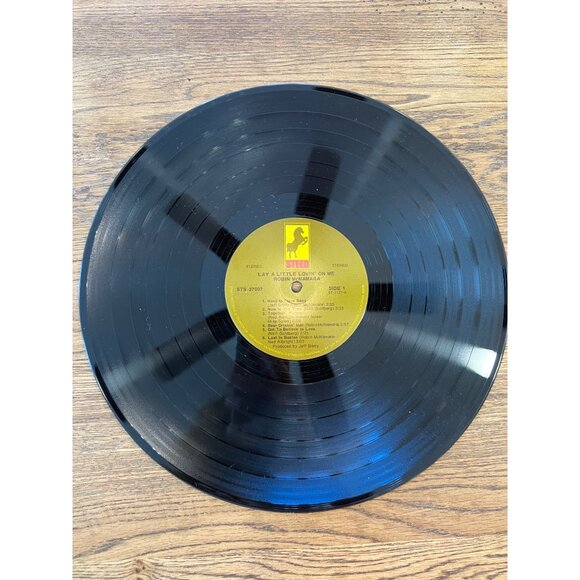 Robin McNamara "Lay A Little Lovin' On Me" Vinyl LP - Groovy Vibes  STS-37007 - Picture 4 of 6